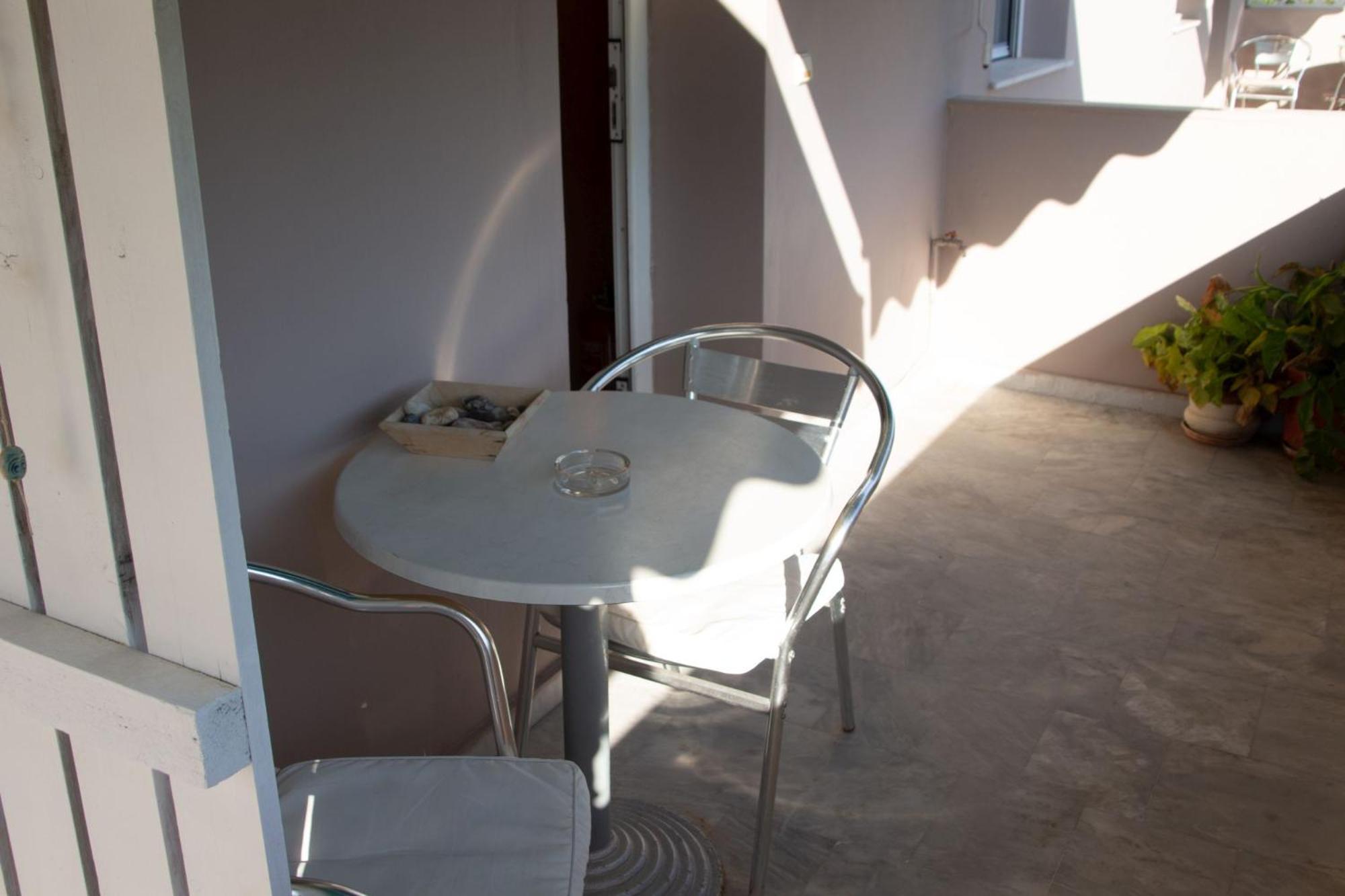 Avesta Apartments - 200M From The Beach Vasilikí 客房 照片
