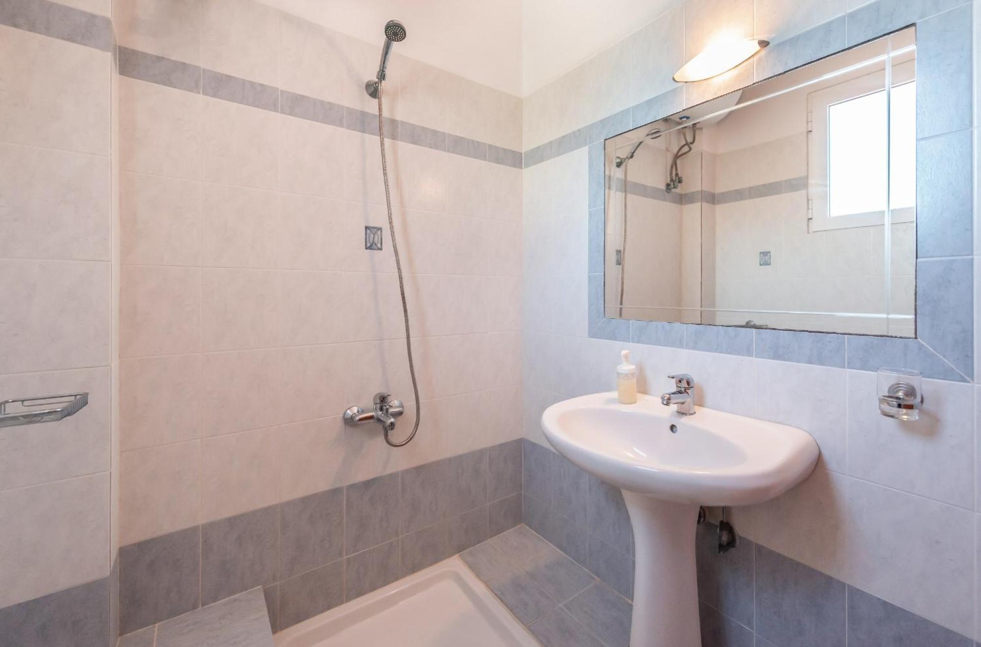 Avesta Apartments - 200M From The Beach Vasilikí 客房 照片