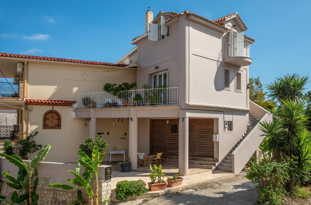 Avesta Apartments - 200M From The Beach Vasilikí 外观 照片